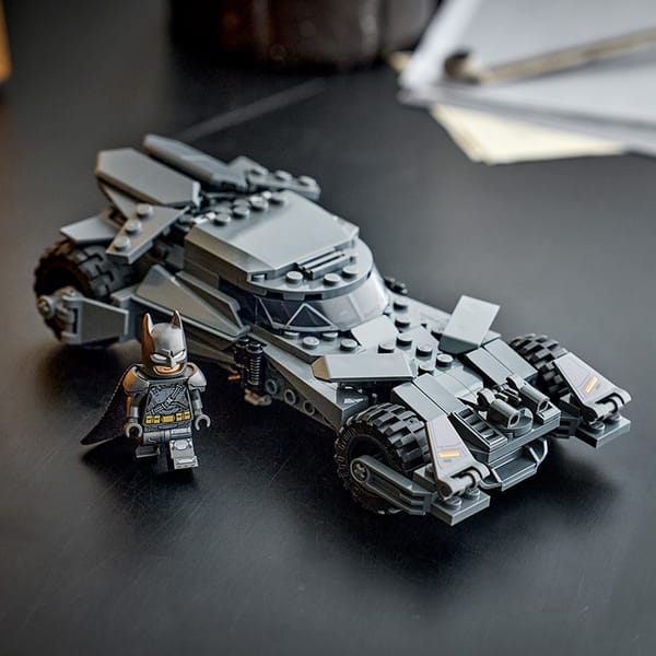 76331 Batman Vs Superman Batmobile