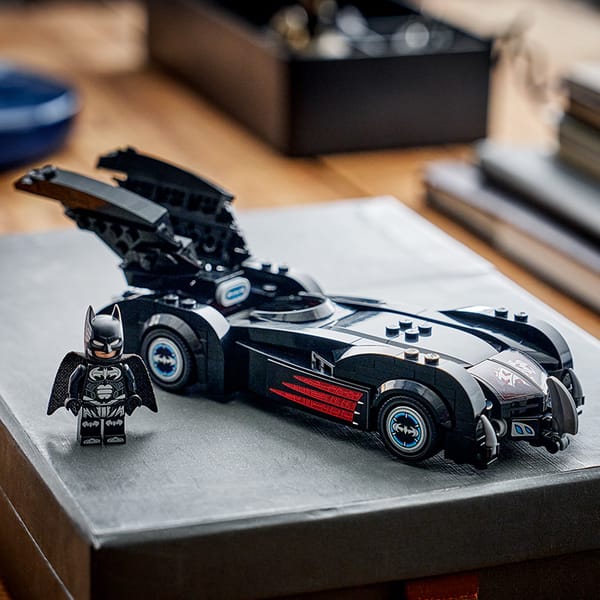 76333 Batman & Robin Batmobile