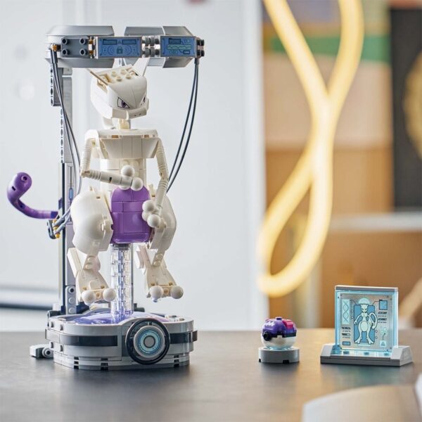72163 Fuga del Laboratorio de Mewtwo